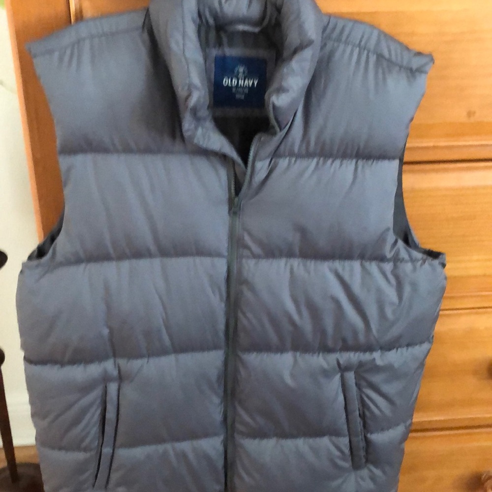 Old Navy bubble vest XL